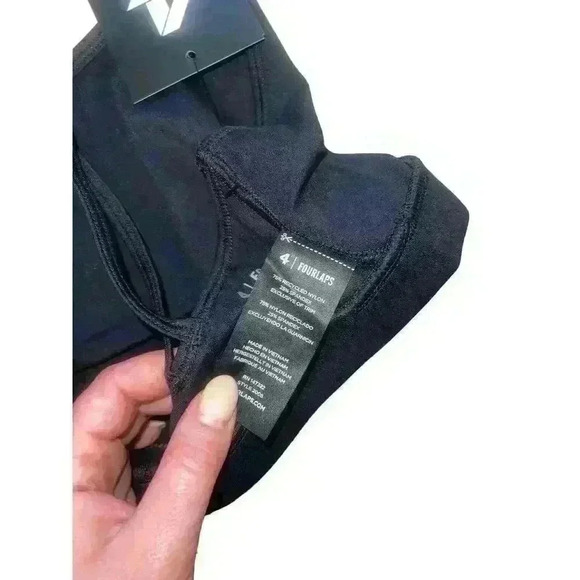 FourLaps Vitality Sports Bra Womens Small Black Gym/Workout NWT $58. - Picture 8 of 9